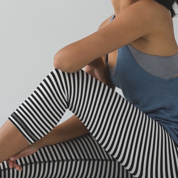 lululemon athletica Pants - Lululemon Classic Stripe Wunder Under Crop Cotton